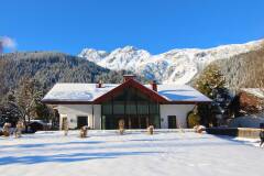 01 v2. Catered chalet Anna Maria Sankt Anton Aanzicht