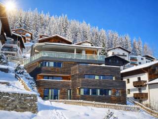 Chalet Stratus