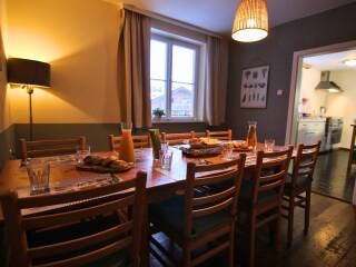 03 v2. Catered chalet Kraxner Serfaus Eetruimte