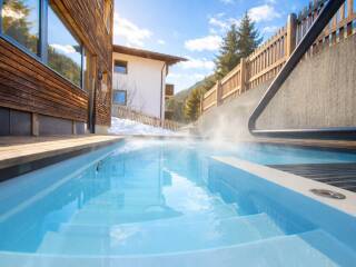 16. Catered chalet Stratus Sankt Anton Met zwembad 1